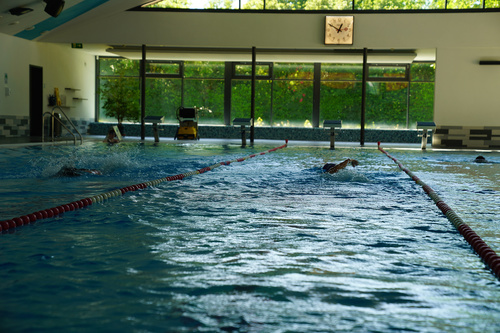 Schwimmerbecken Schwimmerbecken